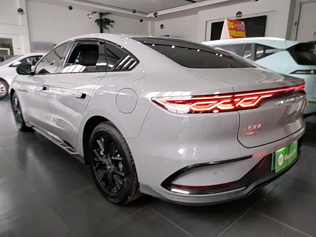 BYD Han 2025 DM-i Smart Drive Edition 125KM Elite фото 5