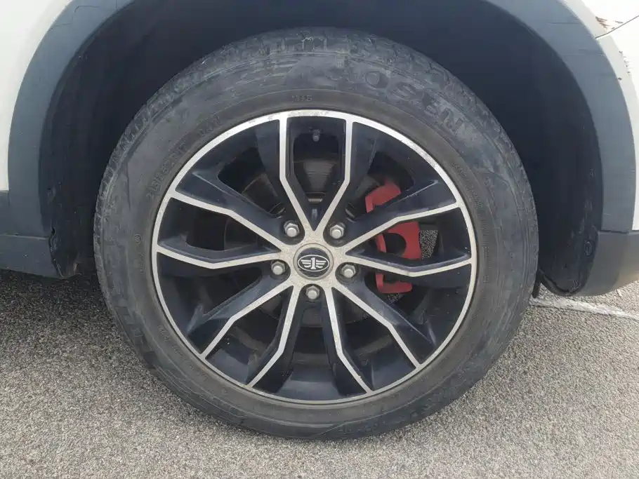 FAW Senya R7 2017 2017 Model 1.6L Manual Luxury