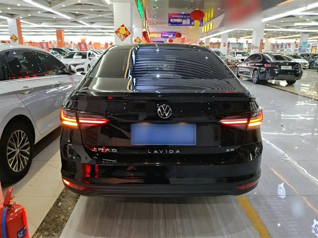 Volkswagen Lavida 2025 New Edge 1.5L Outstanding New Ease фото 6