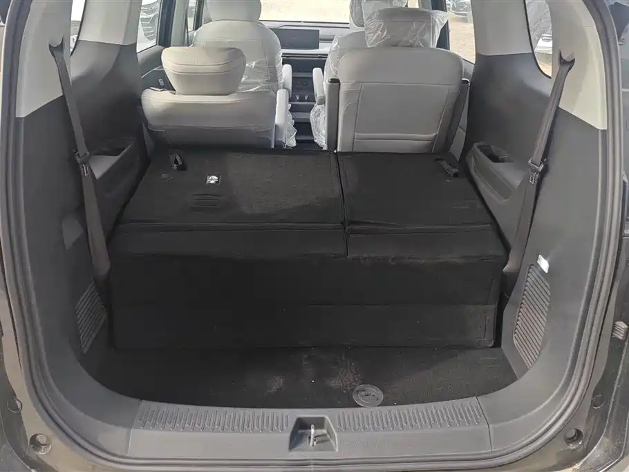 SAIC MAXUS CHASE G70