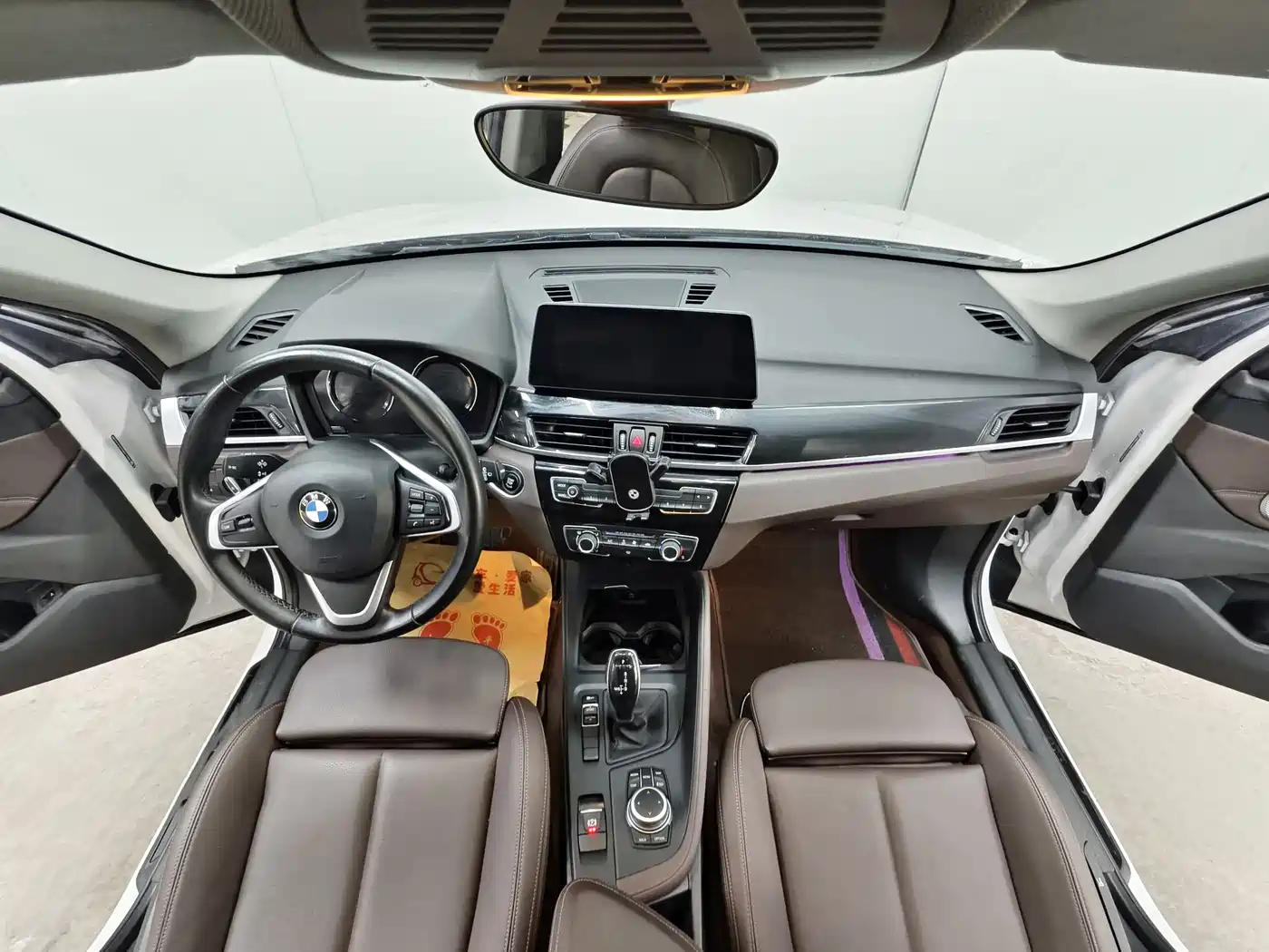 BMW X1 2022 sDrive20Li Fashion фото 9