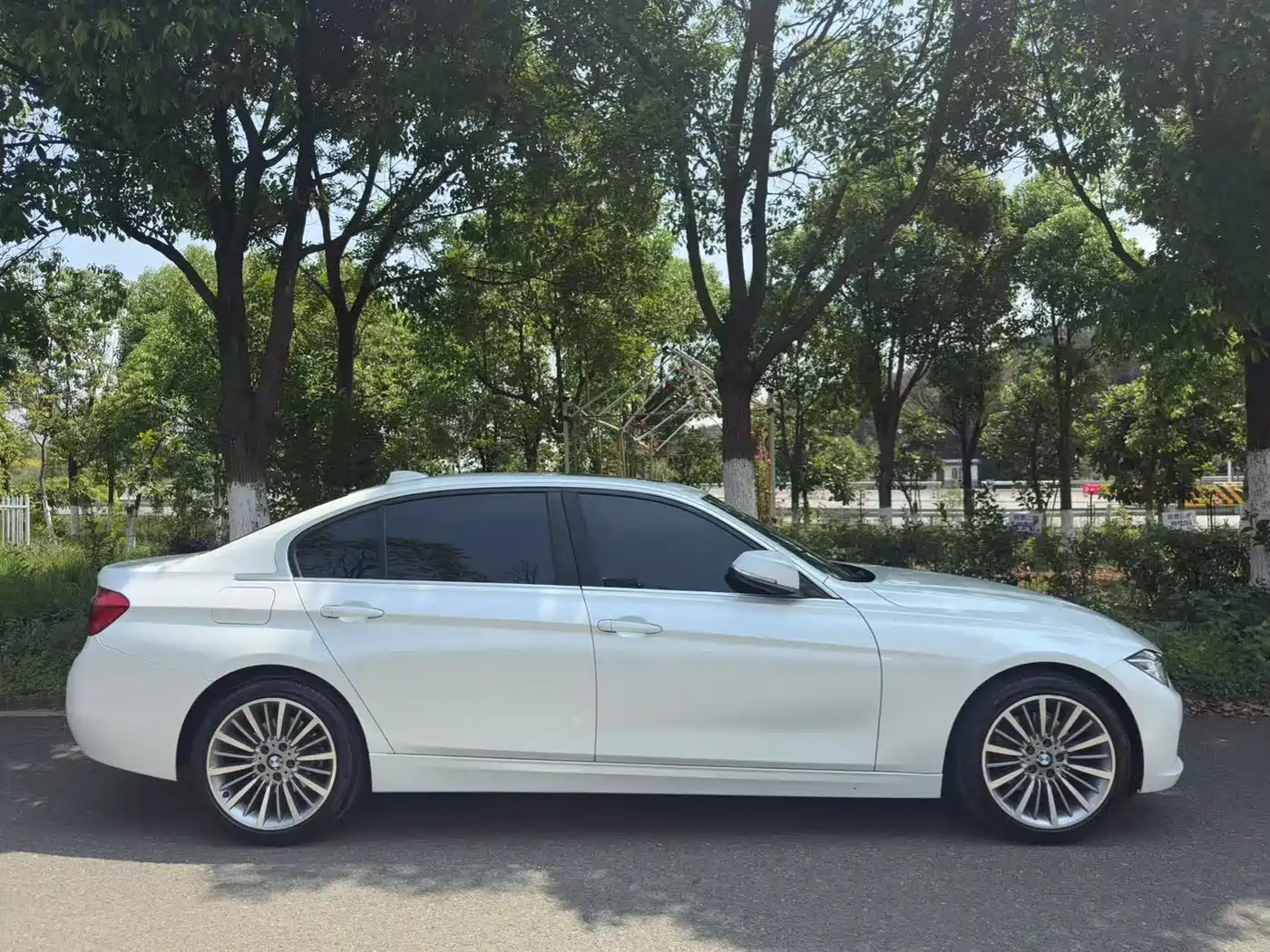 BMW 3 Series 2019 320Li Fashion Type фото 24