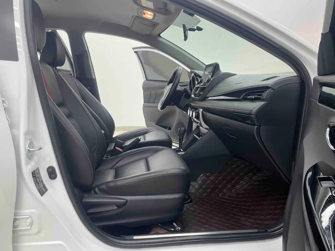 Toyota YARiS L Zhi Xuan 2023 2022 Zhi Xuan X 1.5L CVT Leading PLUS Edition