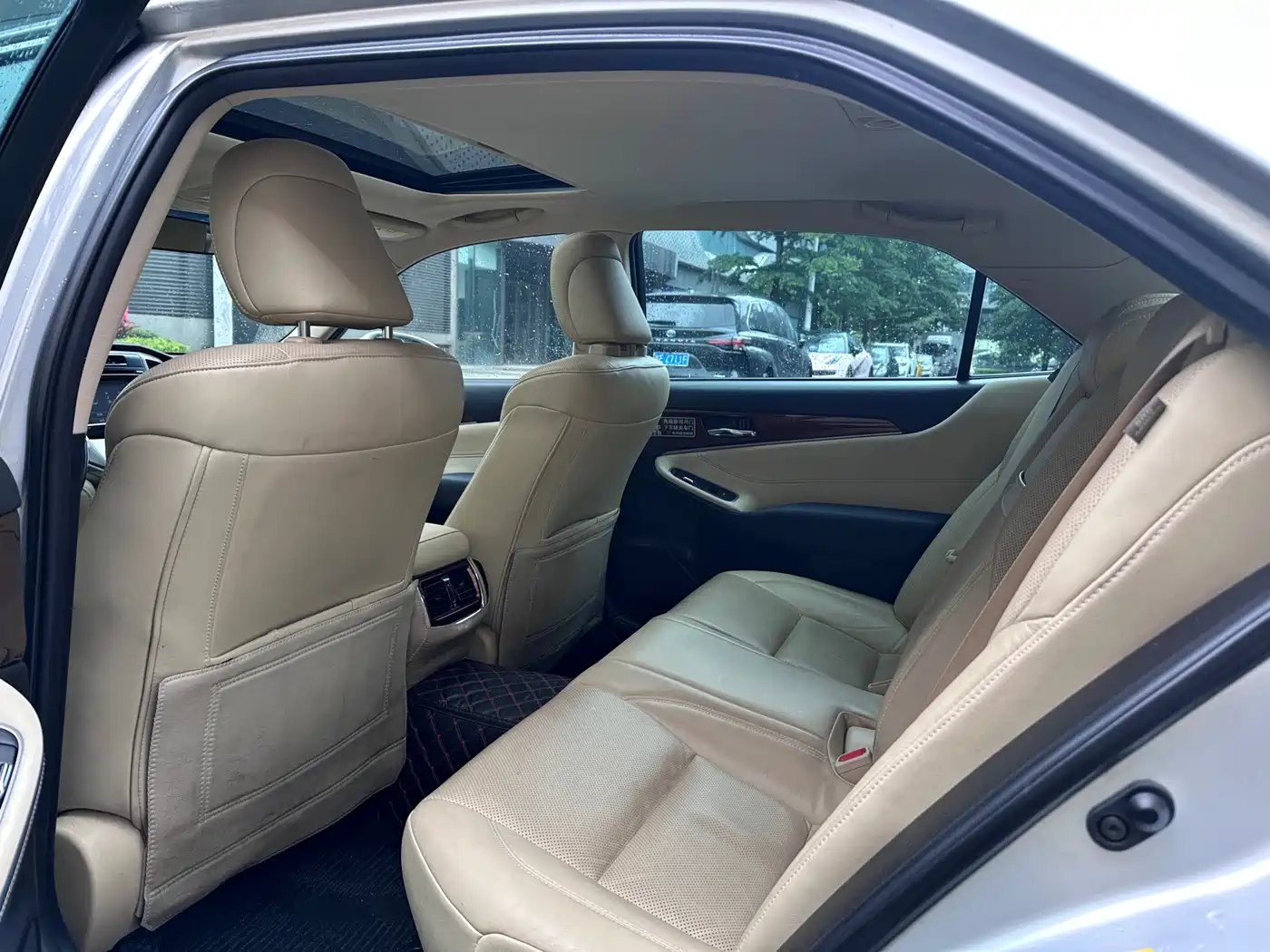 Toyota Crown 2015 2.0T Fashion фото 3