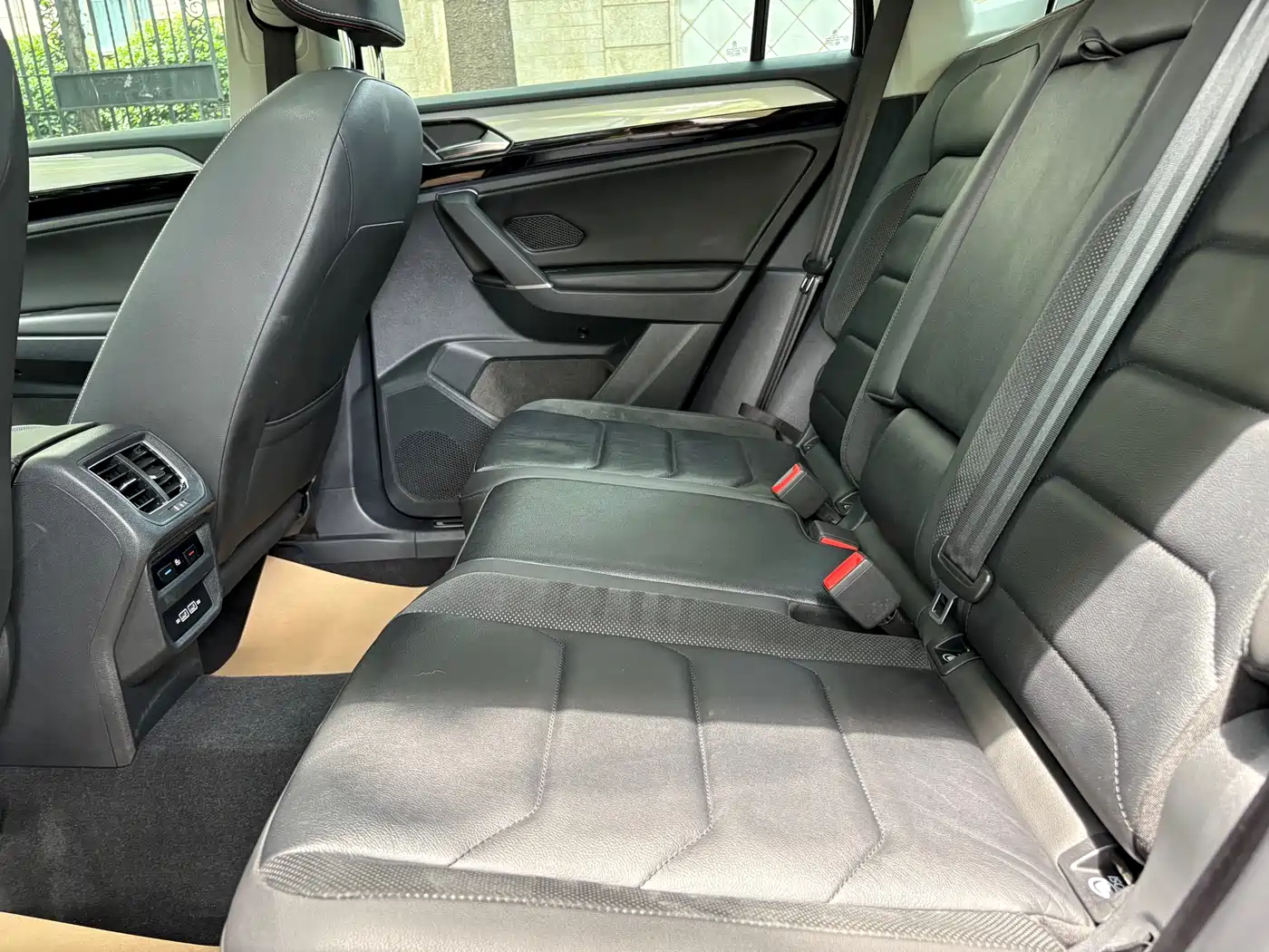 Volkswagen Tayron 2019 330TSI 2WD Luxury China VI фото 9