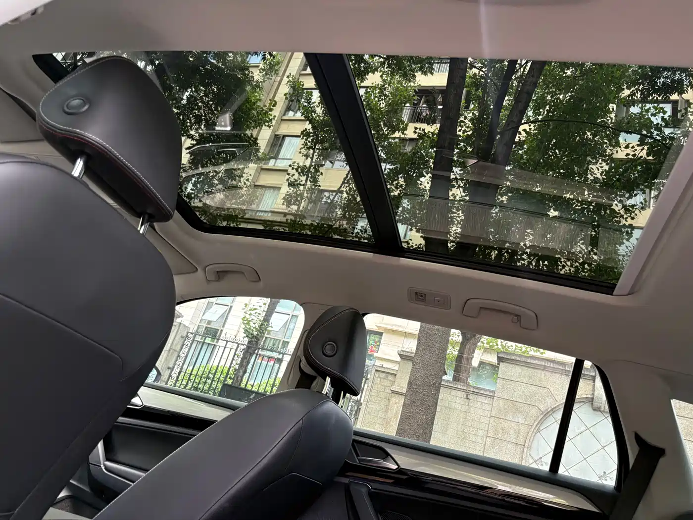 Volkswagen Tayron 2019 330TSI 2WD Luxury China VI фото 15