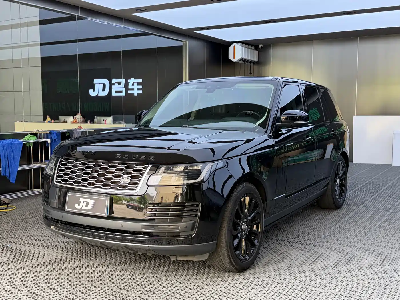 Land Rover Range Rover 2018 3.0 SC V6 Vogue Heritage Edition