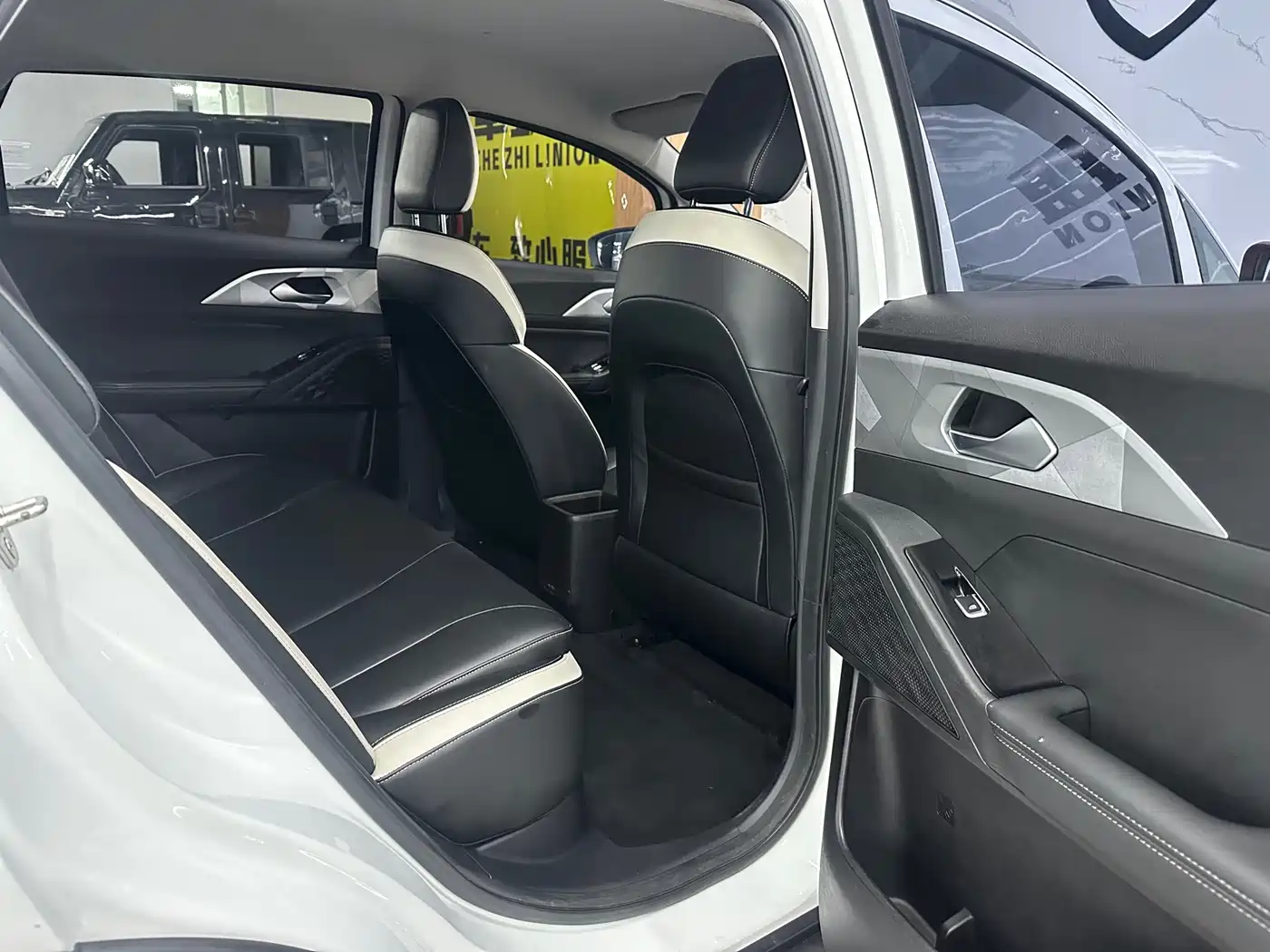 Geely Geometry E Firefly 2022 2022 320KM Well-behaved Tiger 4-seater