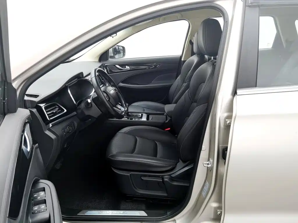 Jetour X90 2019 2019 1.5T Auto Comfort 6-seater China V