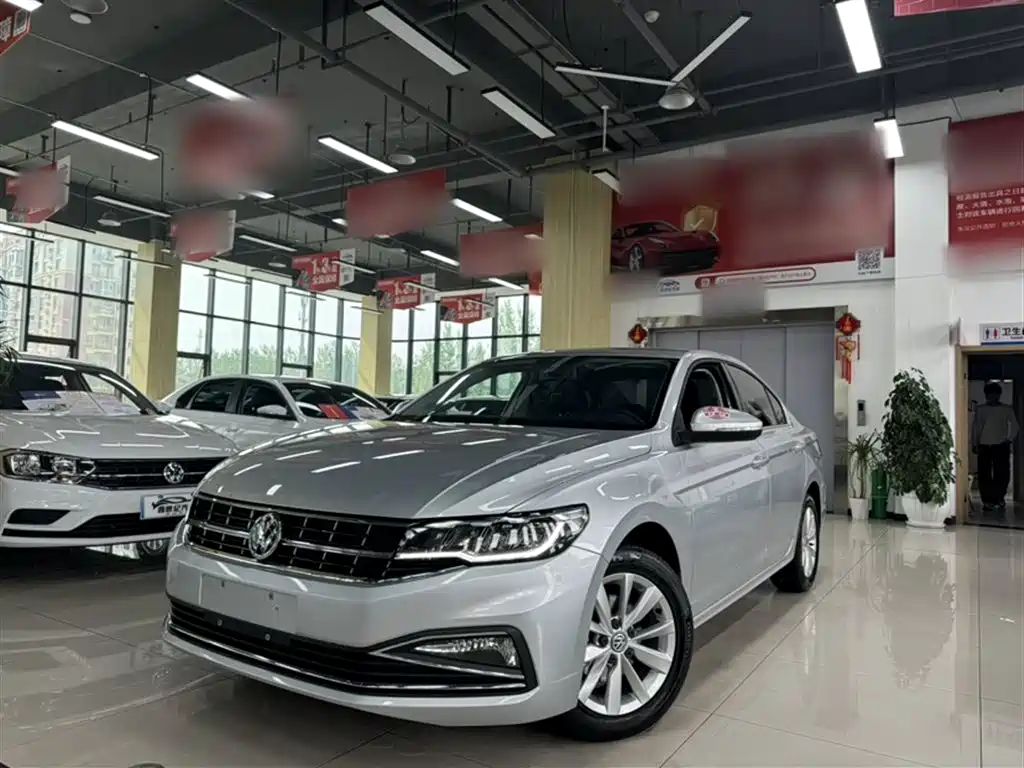 Volkswagen Bora 2019 1.5L Automatic Comfort Type фото 2