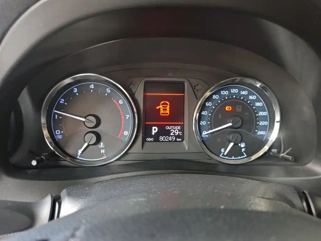 Toyota Corolla 2017 Facelift 1.2T S-CVT GL-i фото 12