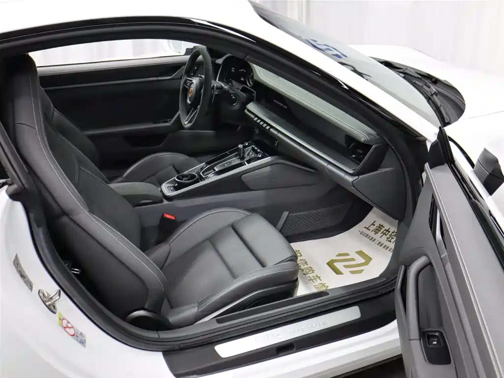 Porsche 911 2023 Carrera 3.0T фото 24