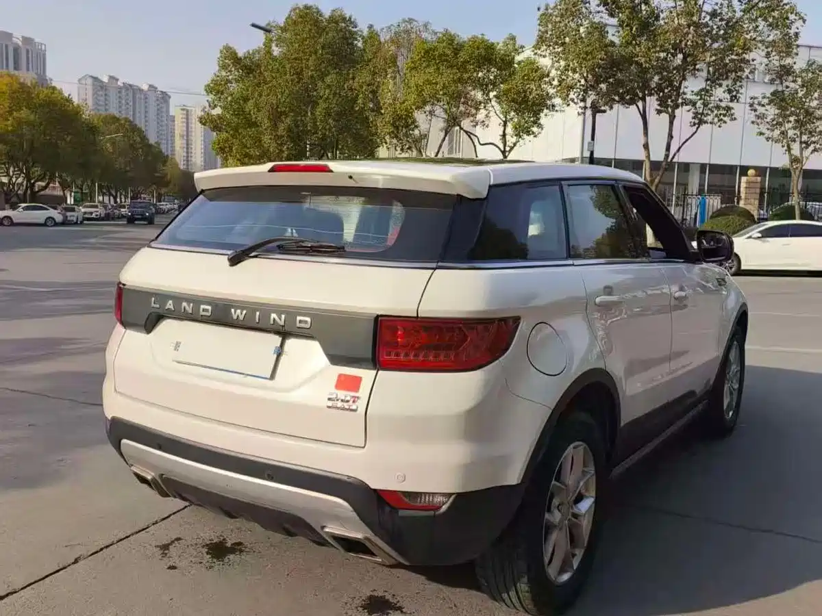Landwind X7 2015 2015 2.0T Panorama Premium Edition