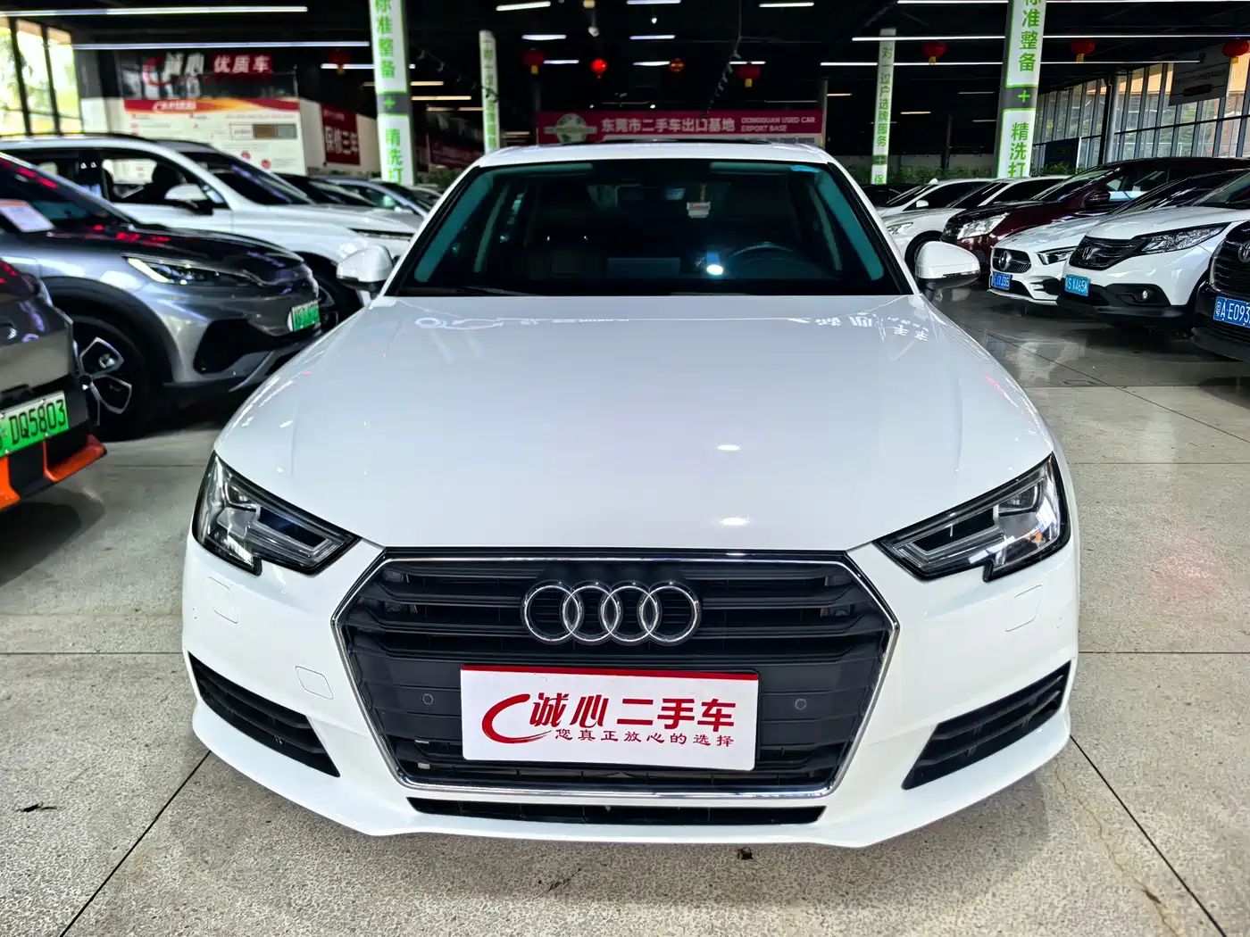 Фото 3 - Audi A4L