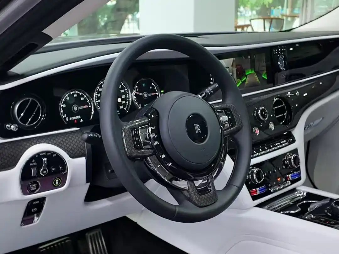 Rolls-Royce Ghost 2022 6.7T Black Badge фото 5