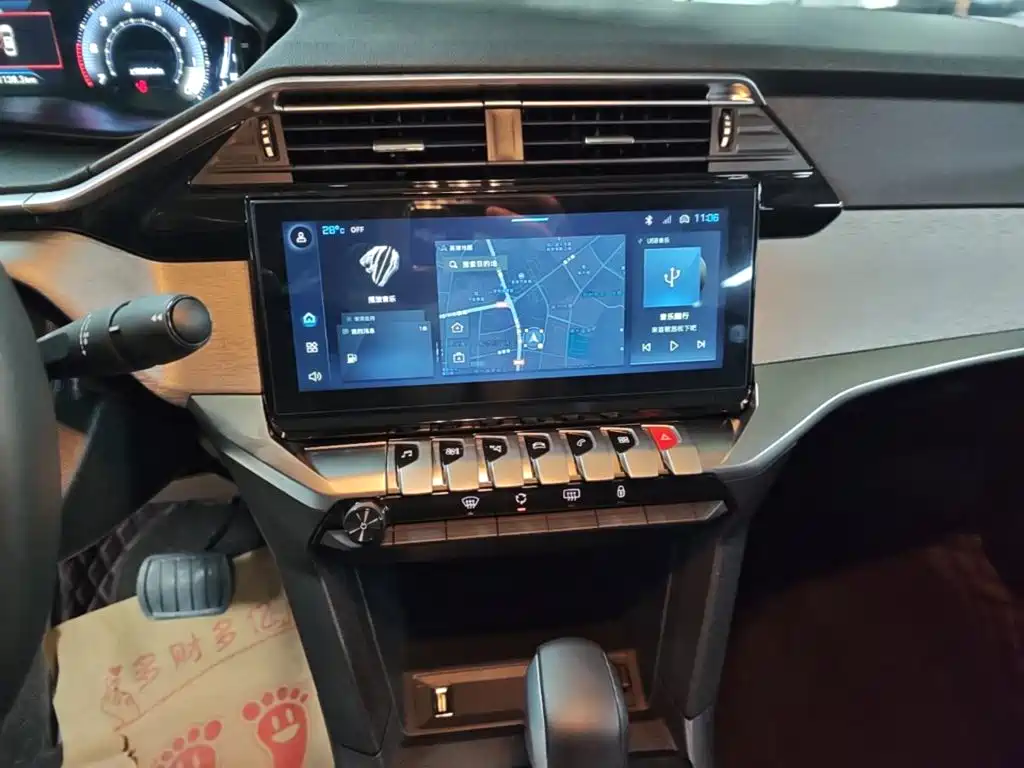 Peugeot 408 2025 2022 1.6T Light Chaser Edition