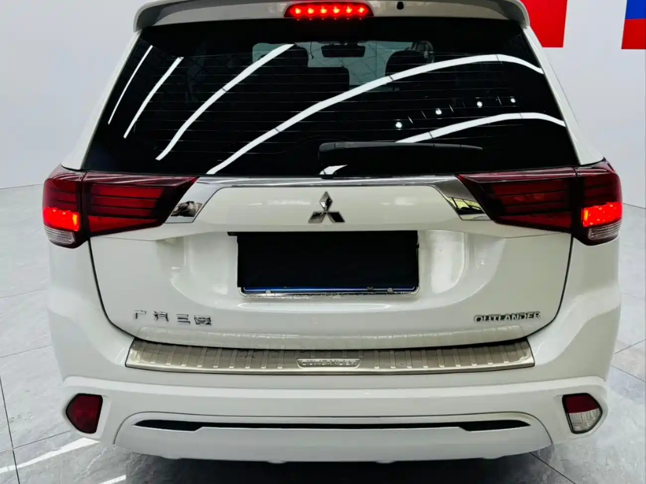 Mitsubishi Outlander 2021 2.0L FWD Comfort Edition 5-seater фото 12
