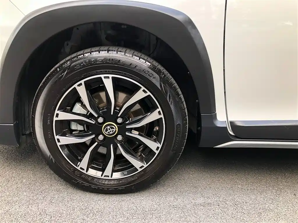 Toyota YARiS L Zhi Xuan 2020 Zhiyan X 1.5L CVT Premium Edition фото 14