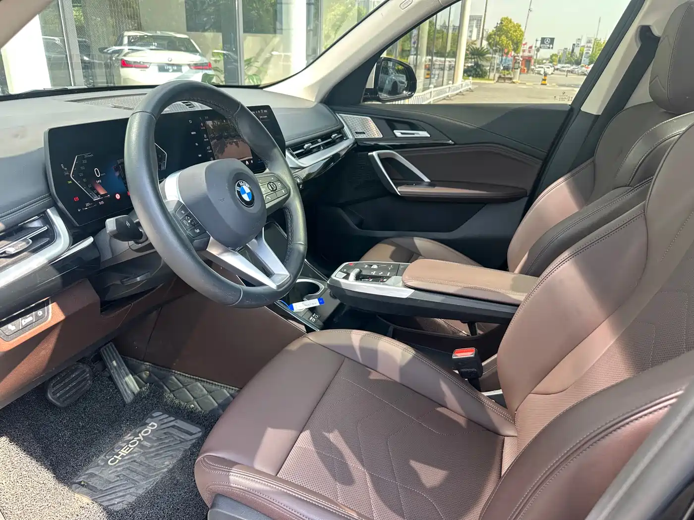 BMW X1 2024 sDrive25Li X Design Package фото 13