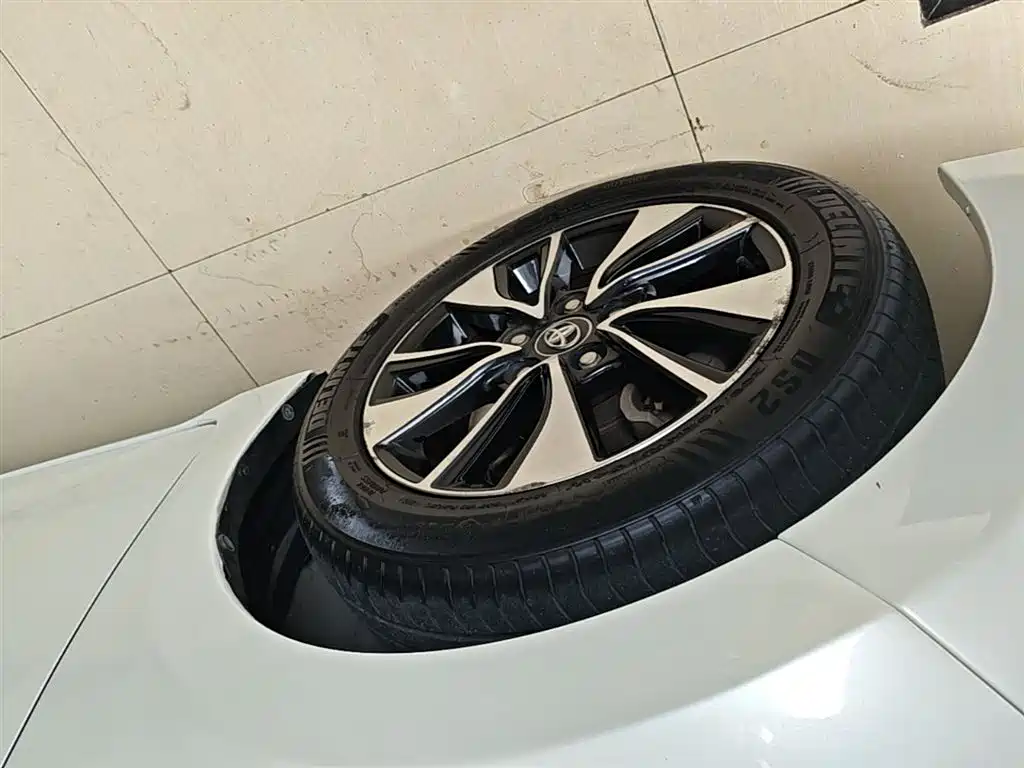 Toyota Levin 2017 Facelift 185T CVT Leading Edition China V фото 23
