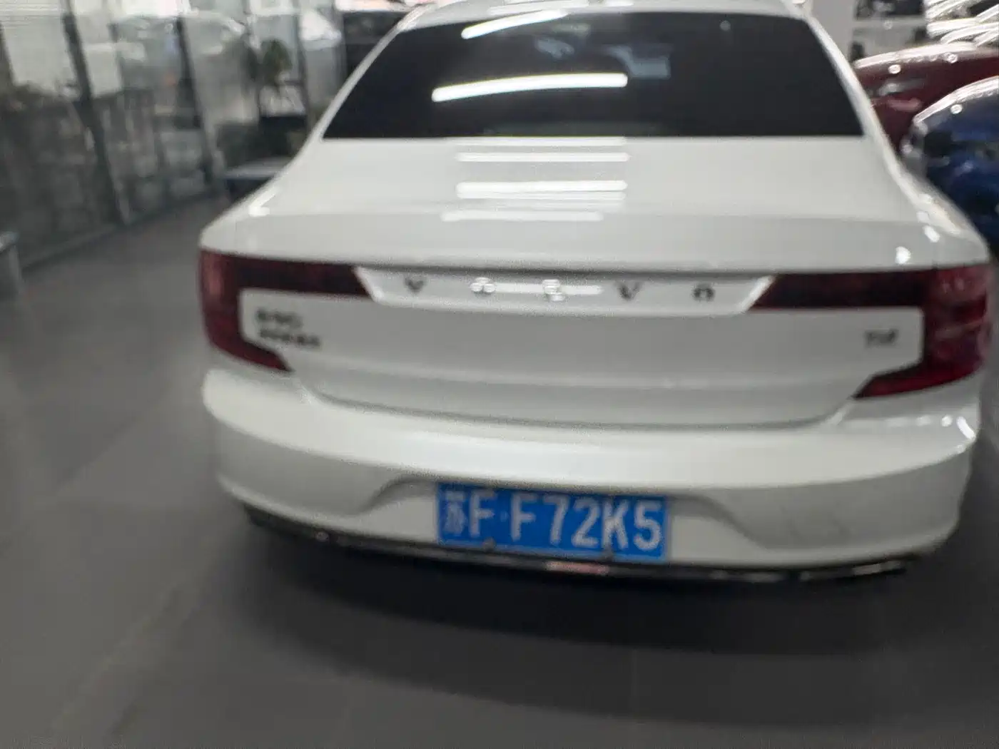 Фото 3 - Volvo S90