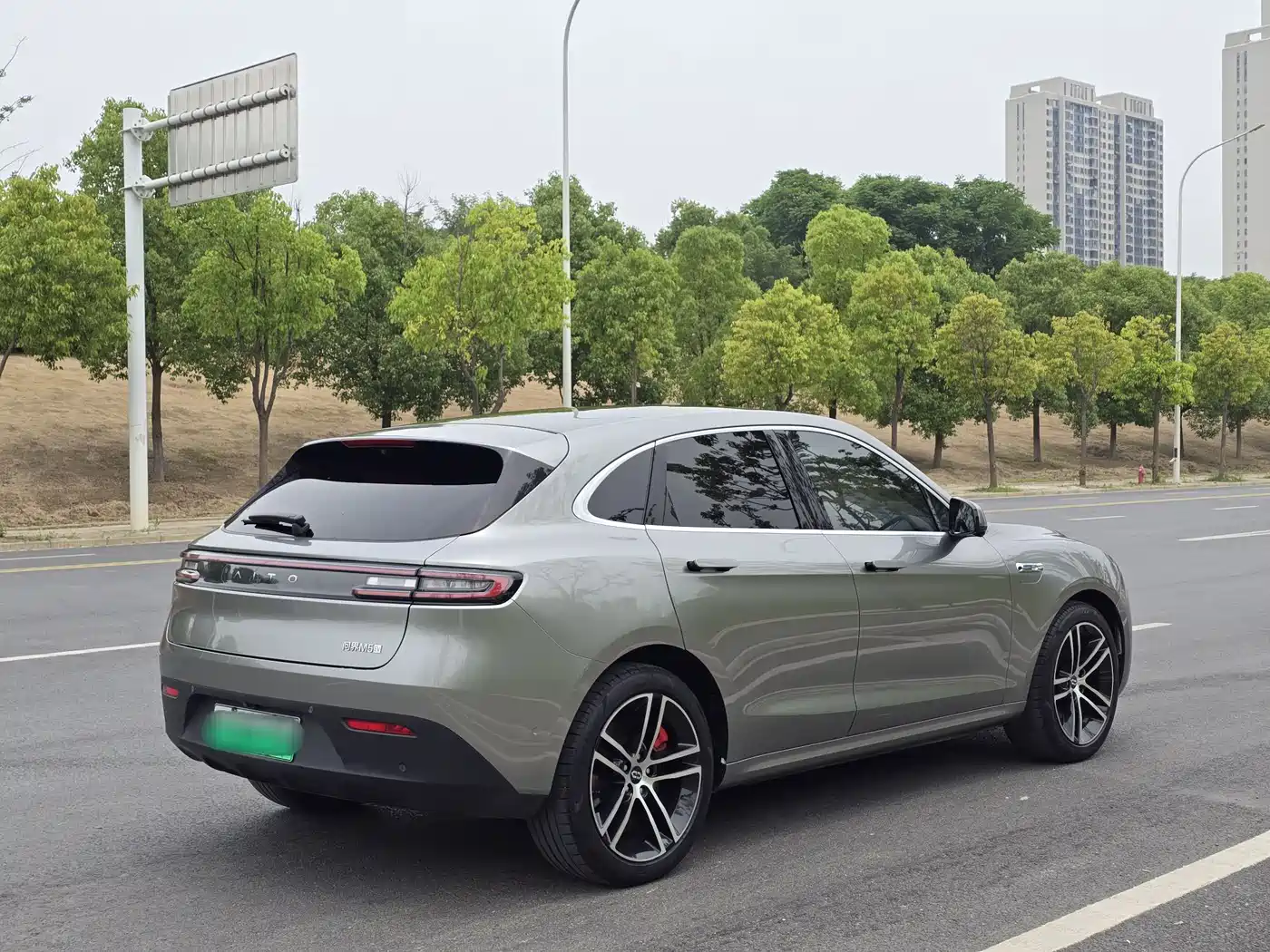 AITO Wenjie AITO M5 2023 Pure Electric RWD Smart Drive Edition фото 20