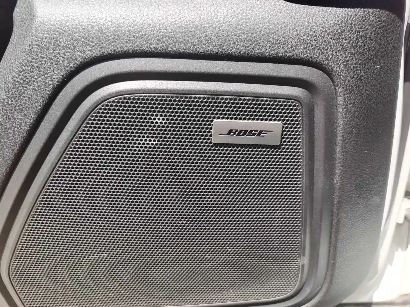 Porsche Macan 2020 Macan 2.0T фото 14