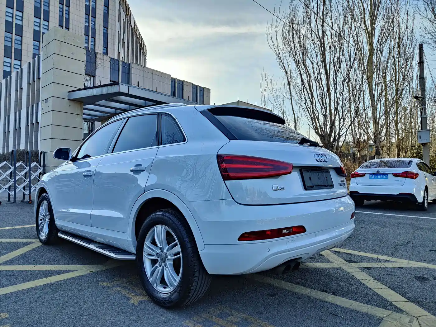 Audi Q3 2015 35 TFSI quattro Technology фото 7