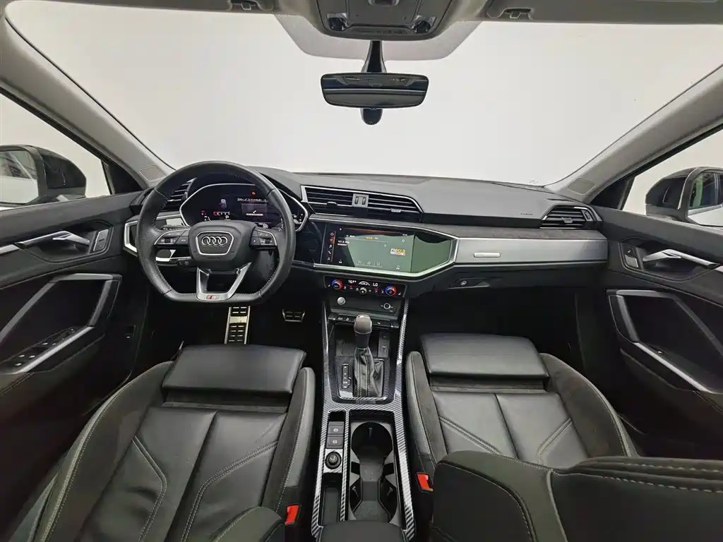 Audi Q3 Sportback 2020 40 TFSI Fashion фото 5
