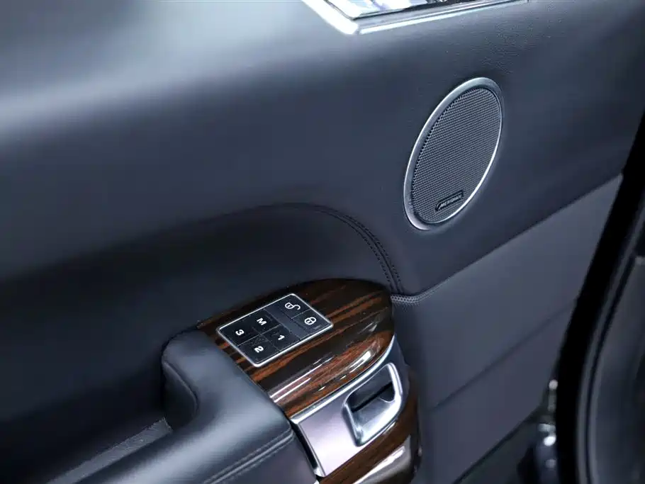 Land Rover Range Rover 2014 3.0 SC V6 Vogue фото 17