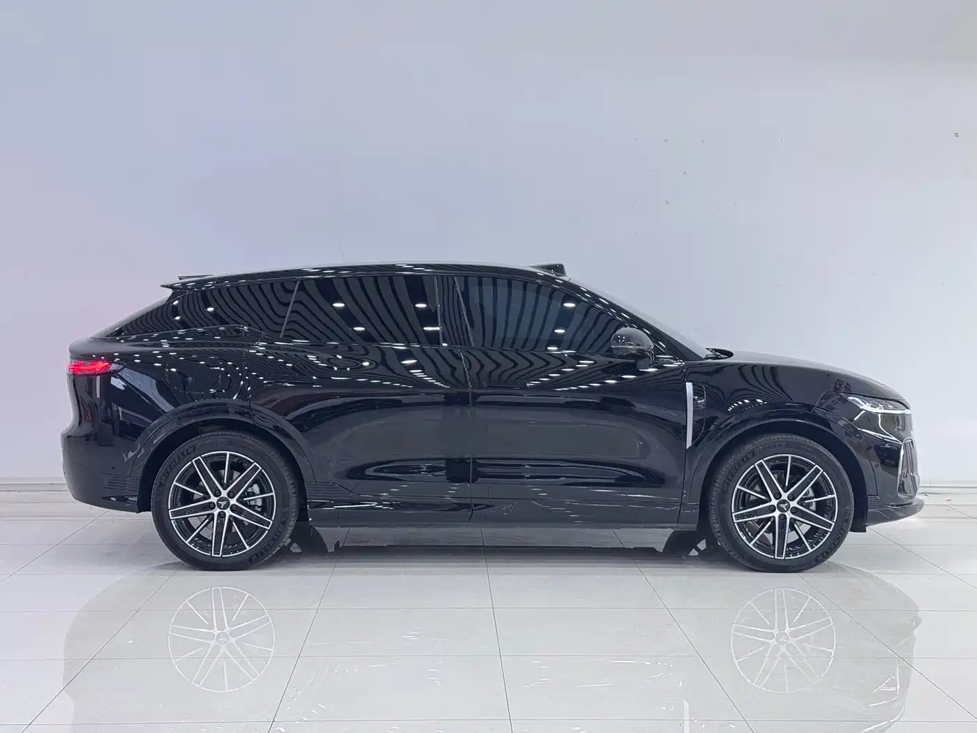 Voyah Auto Voyah Zhiyin 2025 Base фото 9