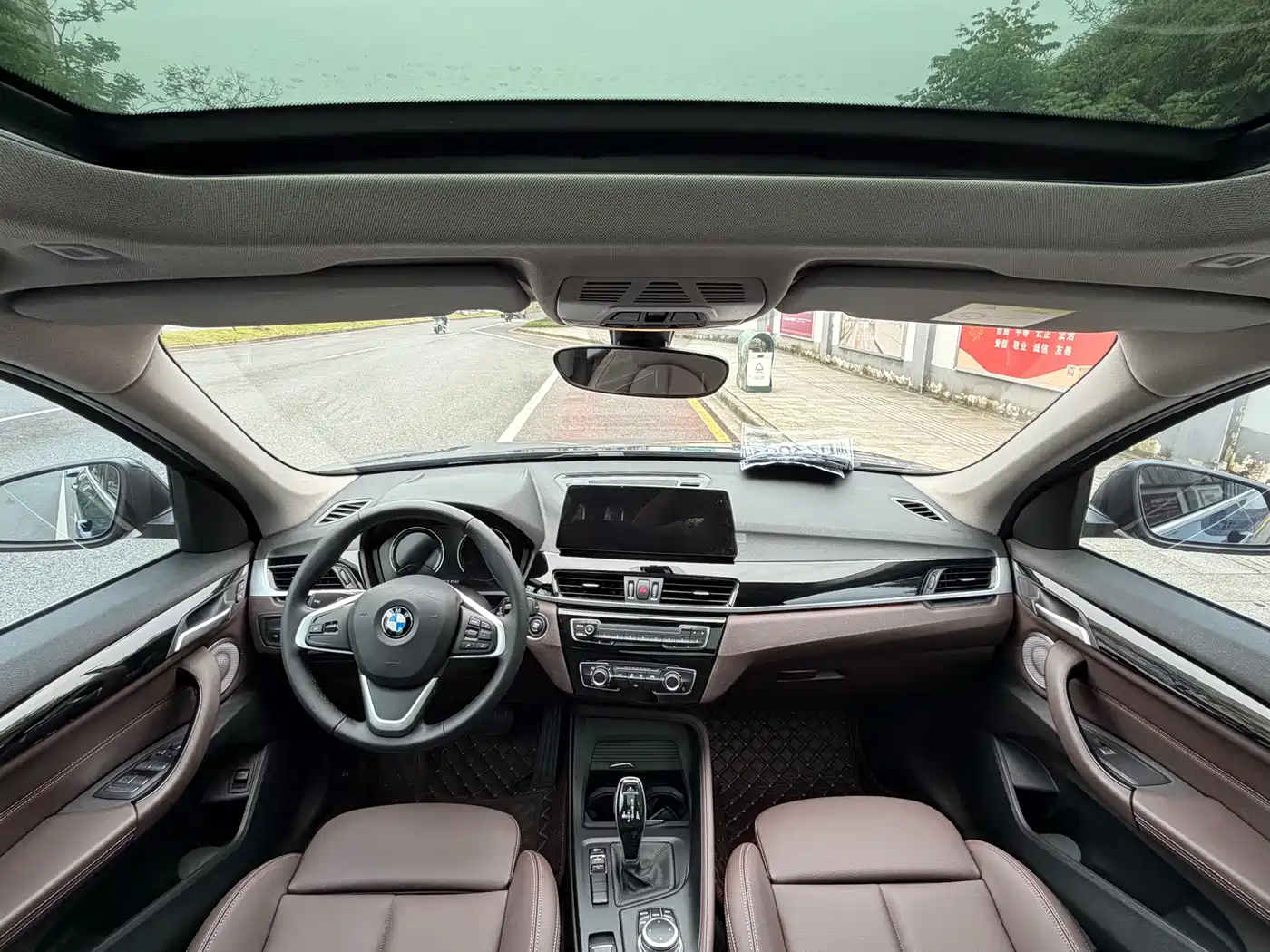 BMW X1 2022 sDrive20Li Fashion фото 12