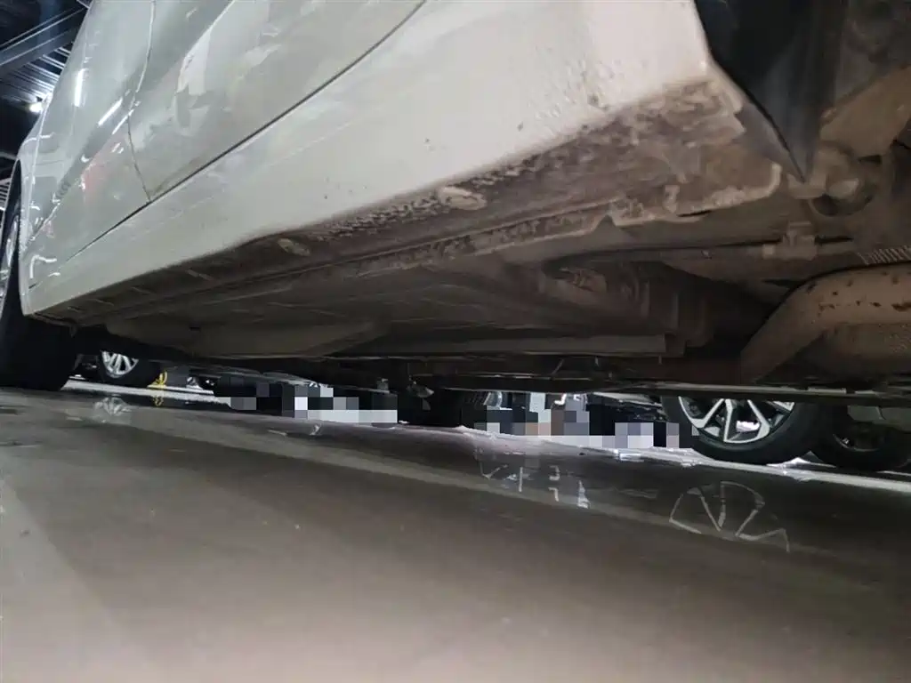 Buick Excelle 2019 15T DCT Progressive Type China VI фото 6