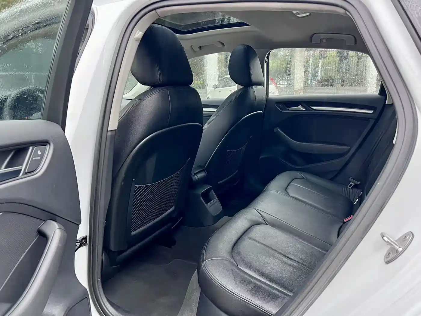 Audi A3 2016 Limousine 35 TFSI Leadership фото 10