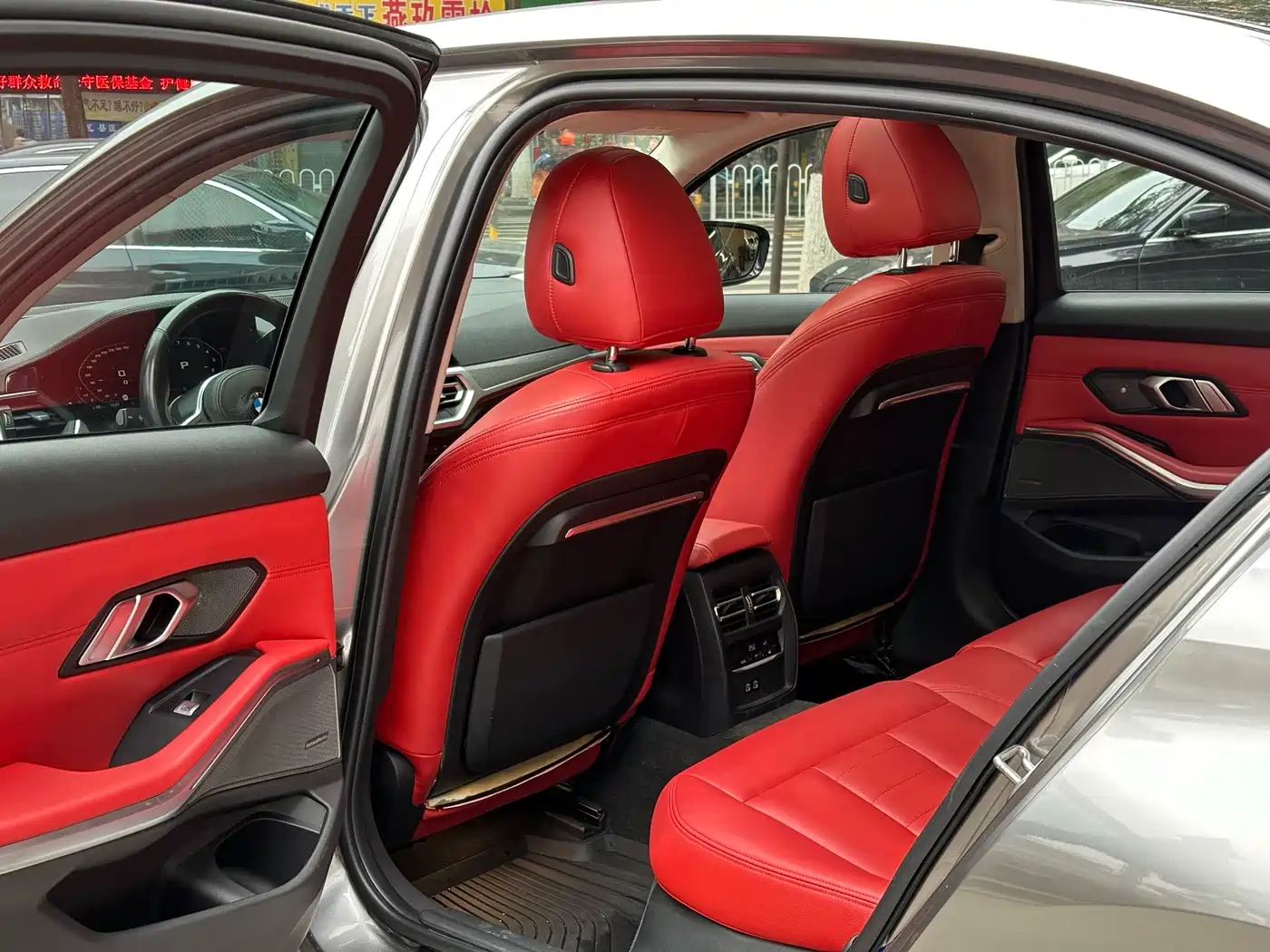 BMW 3 Series 2020 325Li M Sport Black Night Package фото 5