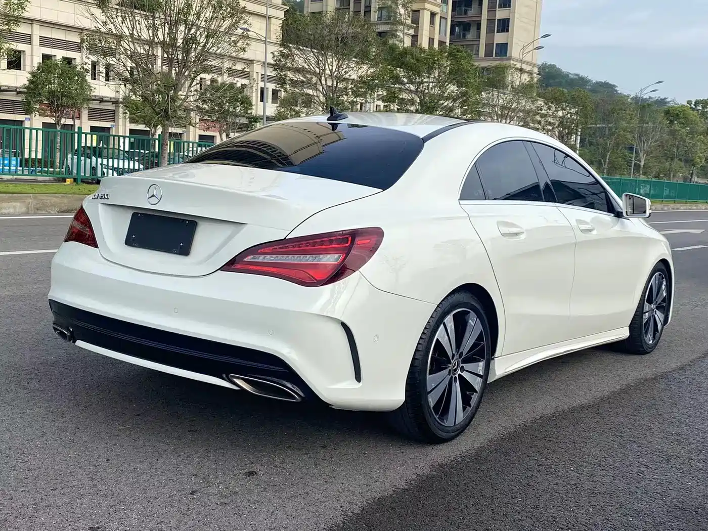 Mercedes-Benz CLA (Import) 2017 Facelift CLA 200 Style фото 4