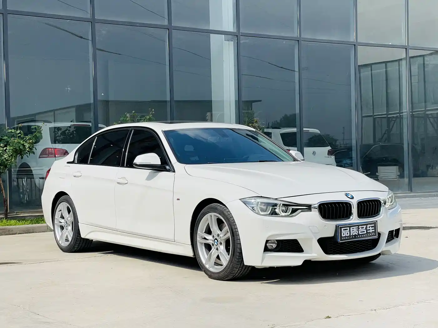 BMW 3 Series 2019 320Li M Sport Package фото 2