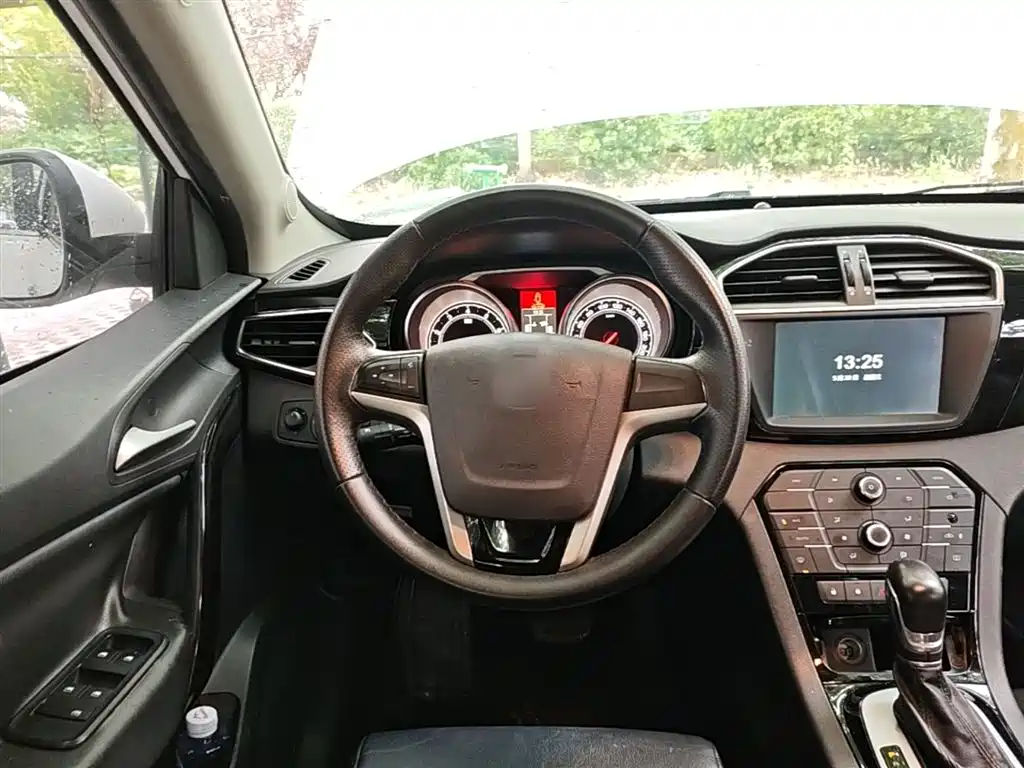 MG Roewe RX5 2016 2016 1.5TGI TST Luxury Edition