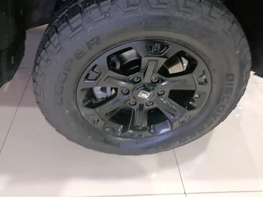 TANK TANK 400 NEW ENERGY