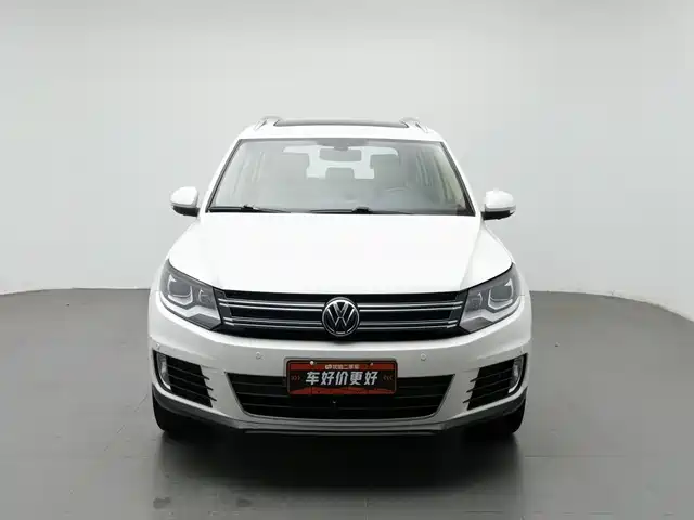 Volkswagen Tiguan 2015 1.8TSI Automatic 2WD Highline — фото 3
