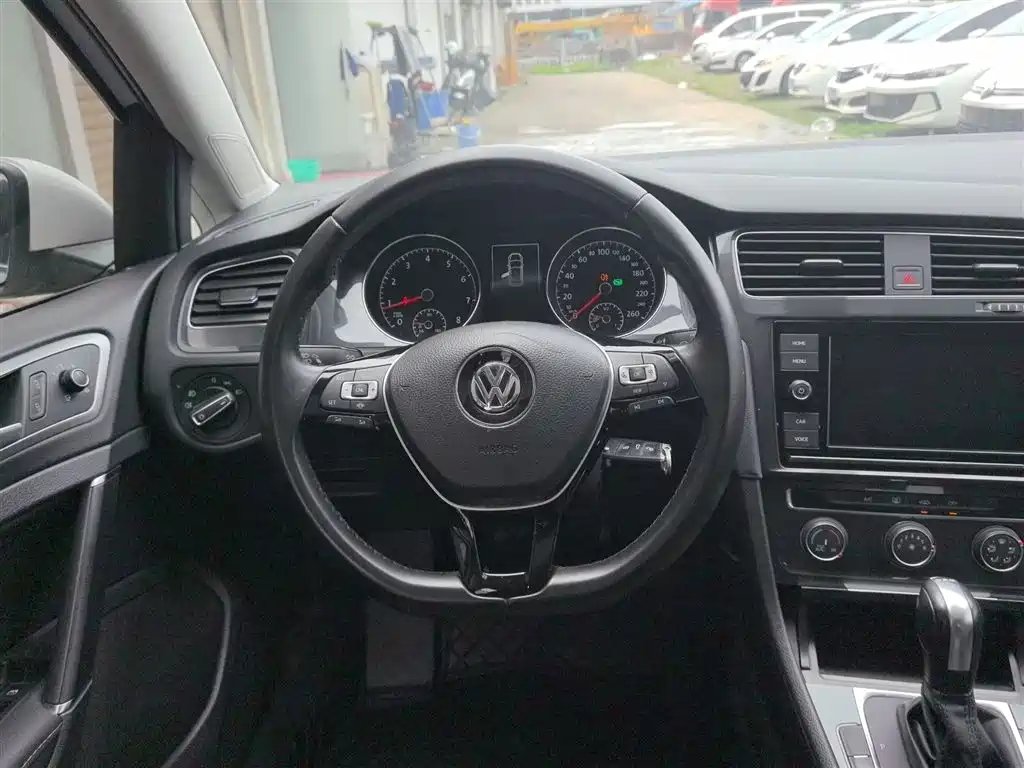 Volkswagen Golf 2019 280TSI DSG Comfort (China V) фото 7