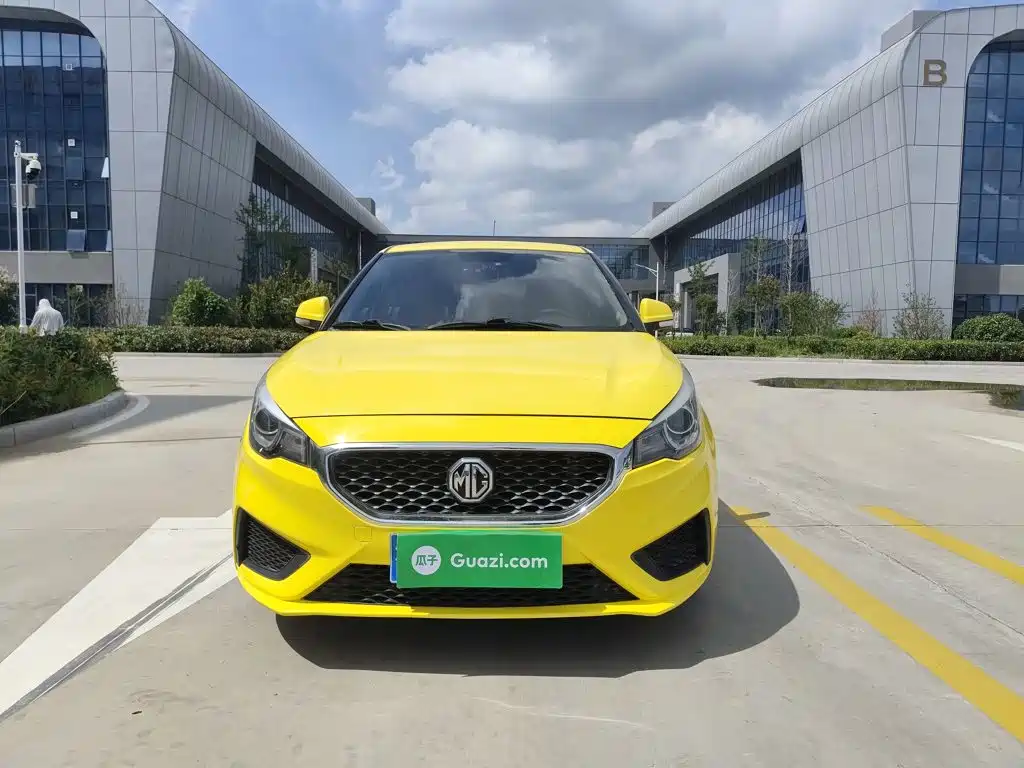2018 MG 3