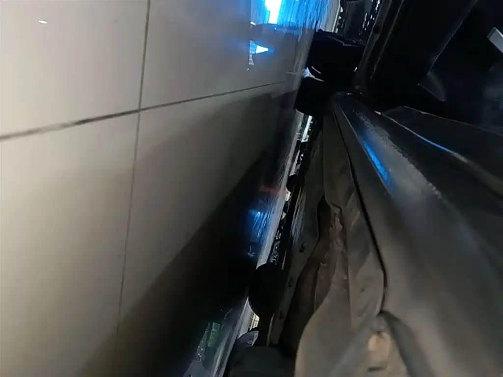 Toyota Corolla Twin Engine E+ 2019 1.8L E-CVT Luxury Edition фото 22
