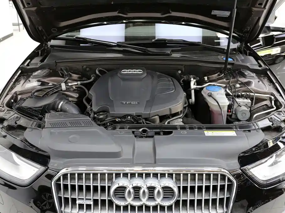 Audi A4 (Import) 2015 2014 40 TFSI allroad quattro plus