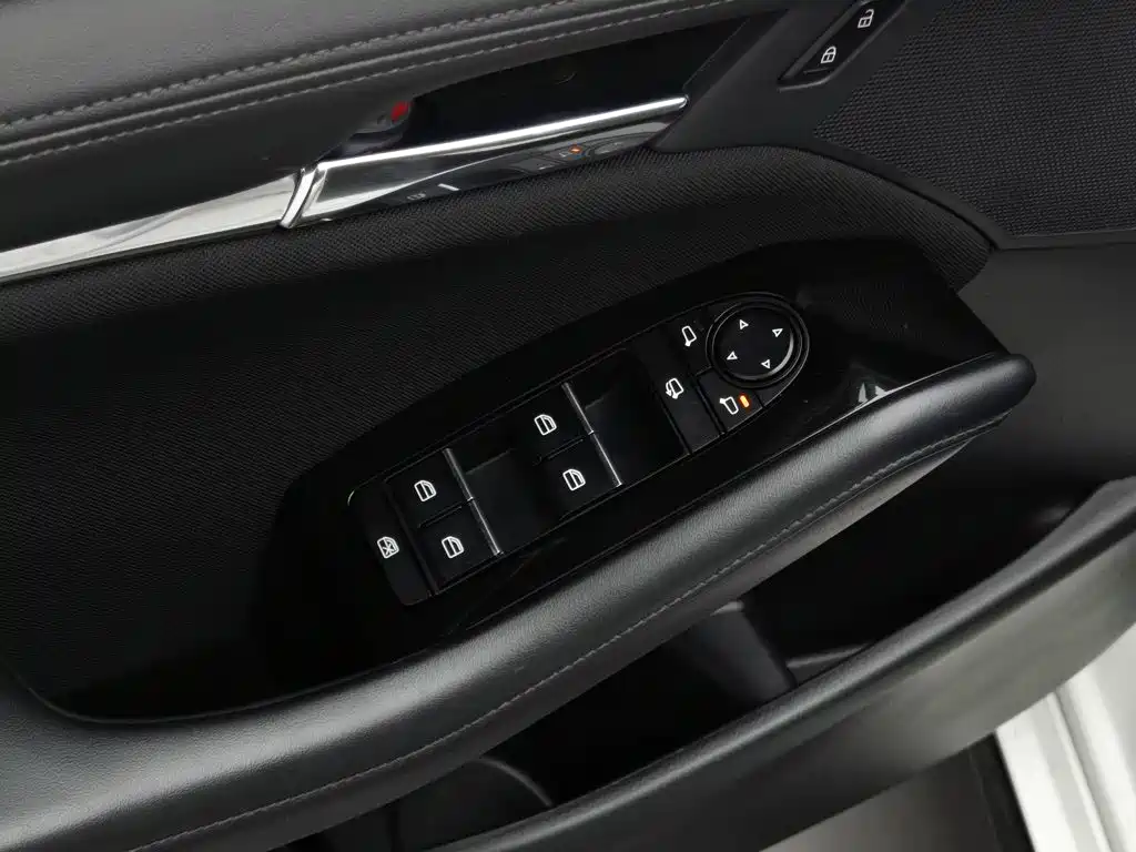 Mazda MAZDA3, миниатюра 9