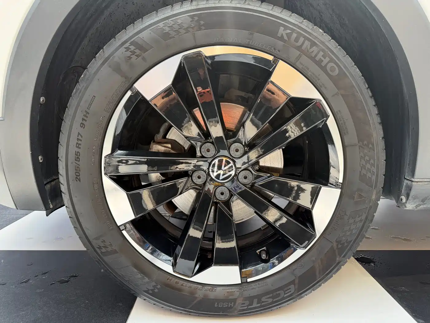 Volkswagen Tanying 2021 1.5L Automatic Smart Connect Edition фото 19
