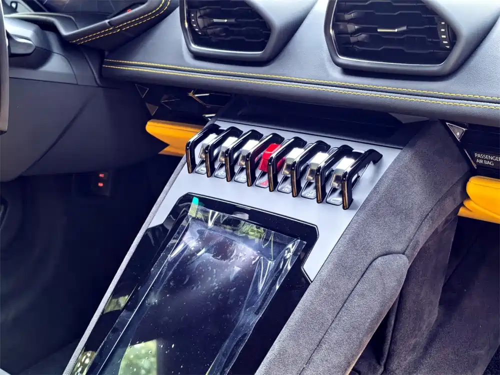 LAMBORGHINI HURACÁN