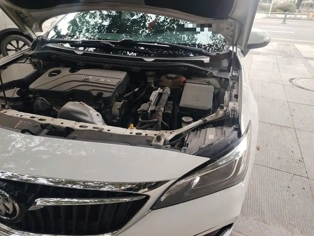 Buick Verano 2019 Sedan 15S Auto Leading фото 22