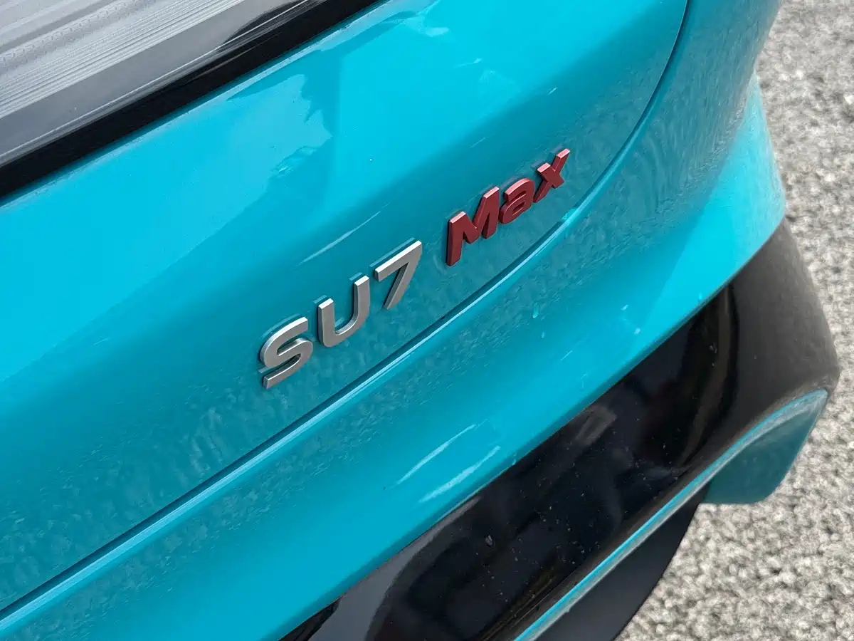 XIAOMI CAR XIAOMI SU7