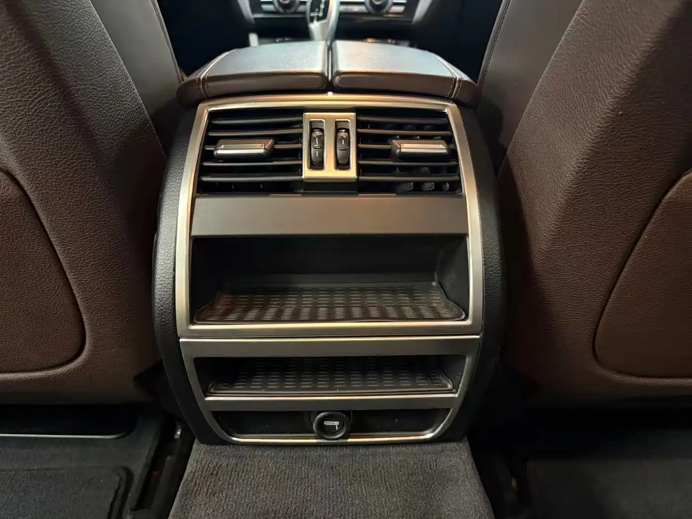 BMW 5 Series 2014 525Li Luxury Design Package фото 20